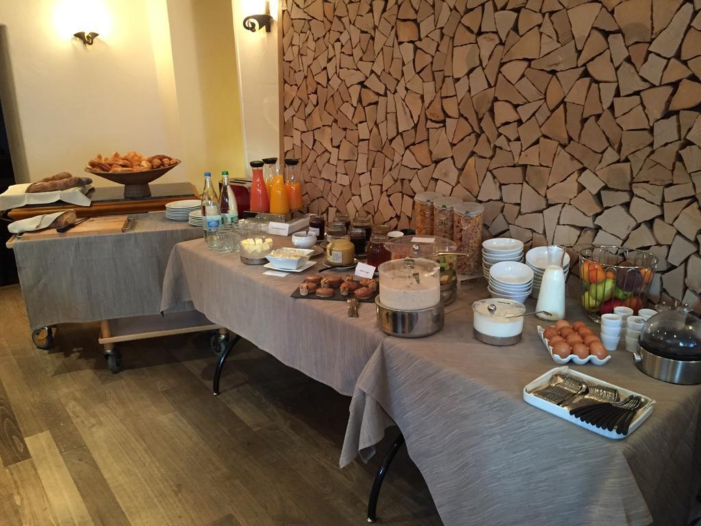Hotel Restaurant Au Sauvage 弗里堡 外观 照片